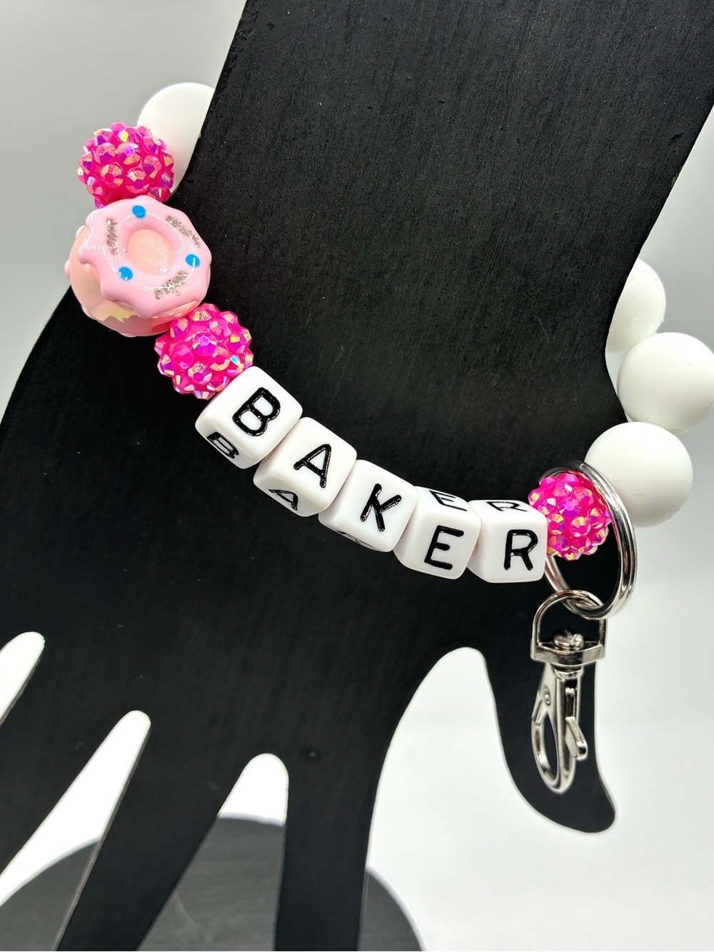 Baker Beaded Stretch Keychain Bracelet